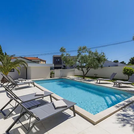Ventus By Interhome Vila Pula