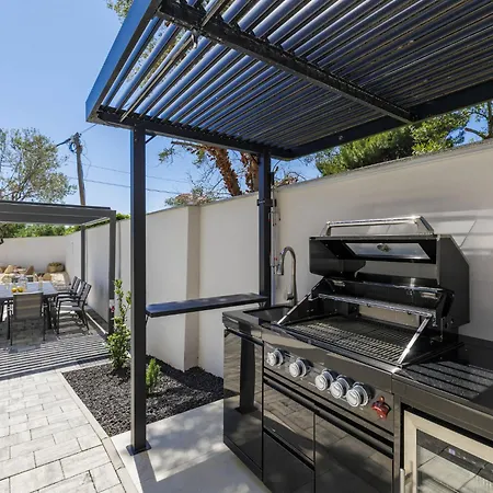 Ventus By Interhome Vila Pula