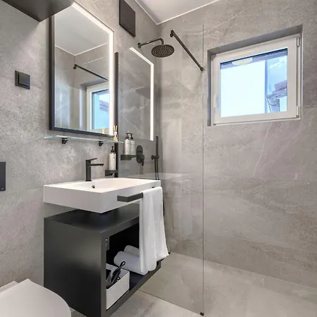 Ventus By Interhome * Pula